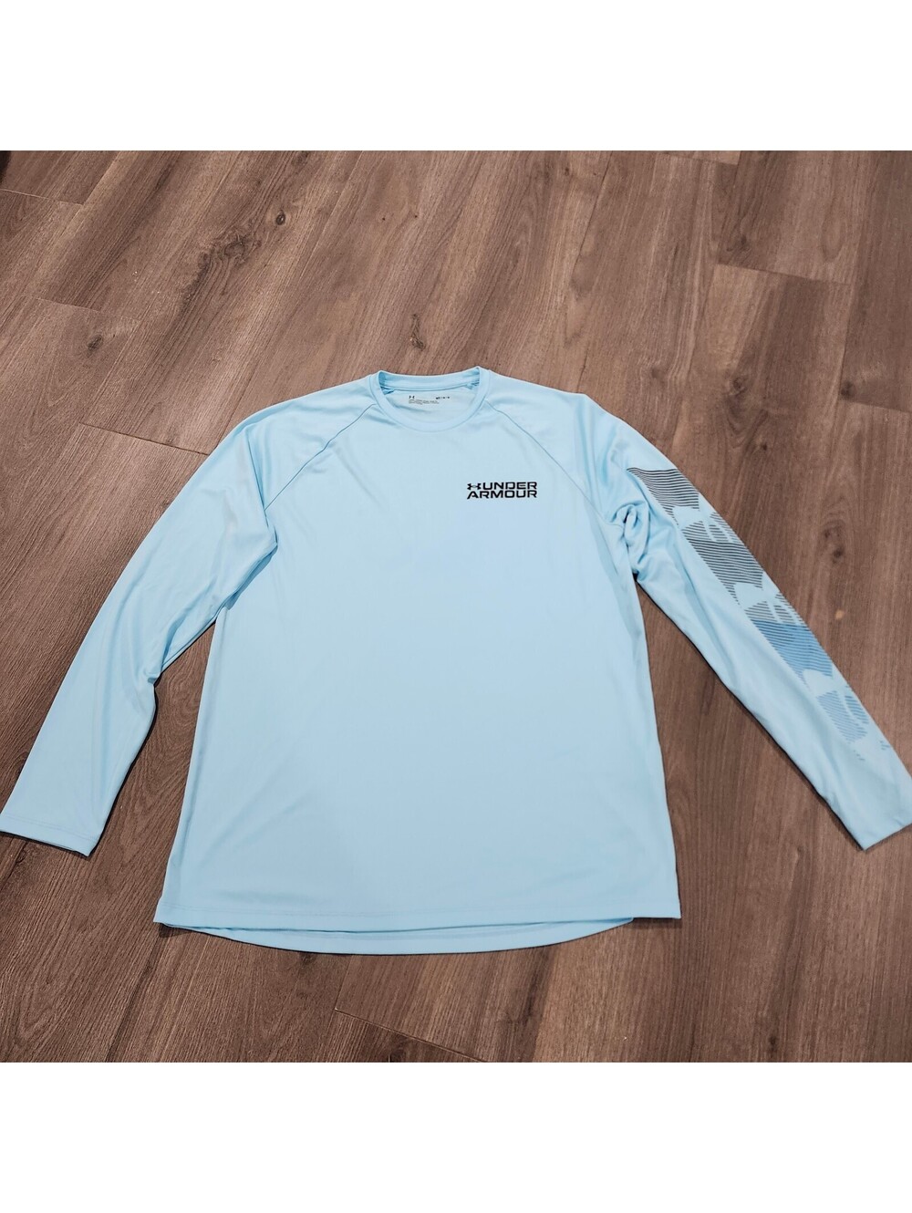 Under Armour Men's Long Sleeve Performance Shirt Light Blue Medium
